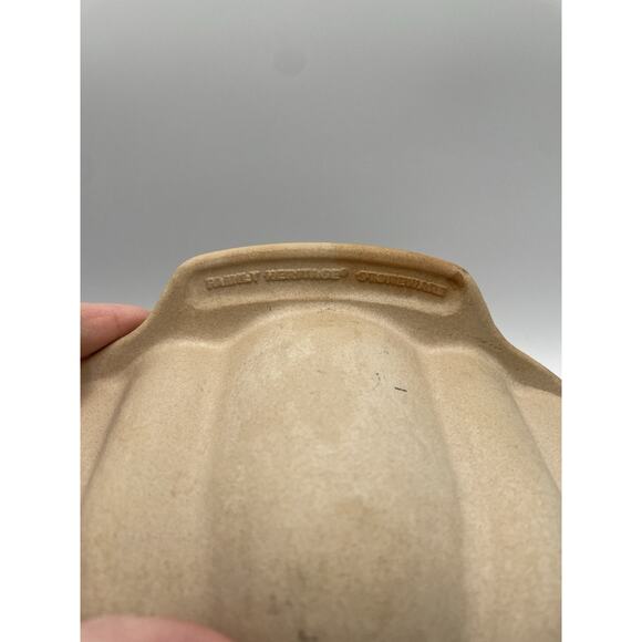 Pampered Chef 1440 Family Heritage Stoneware 10" Fluted Bundt Pan Retired - Picture 4 of 6